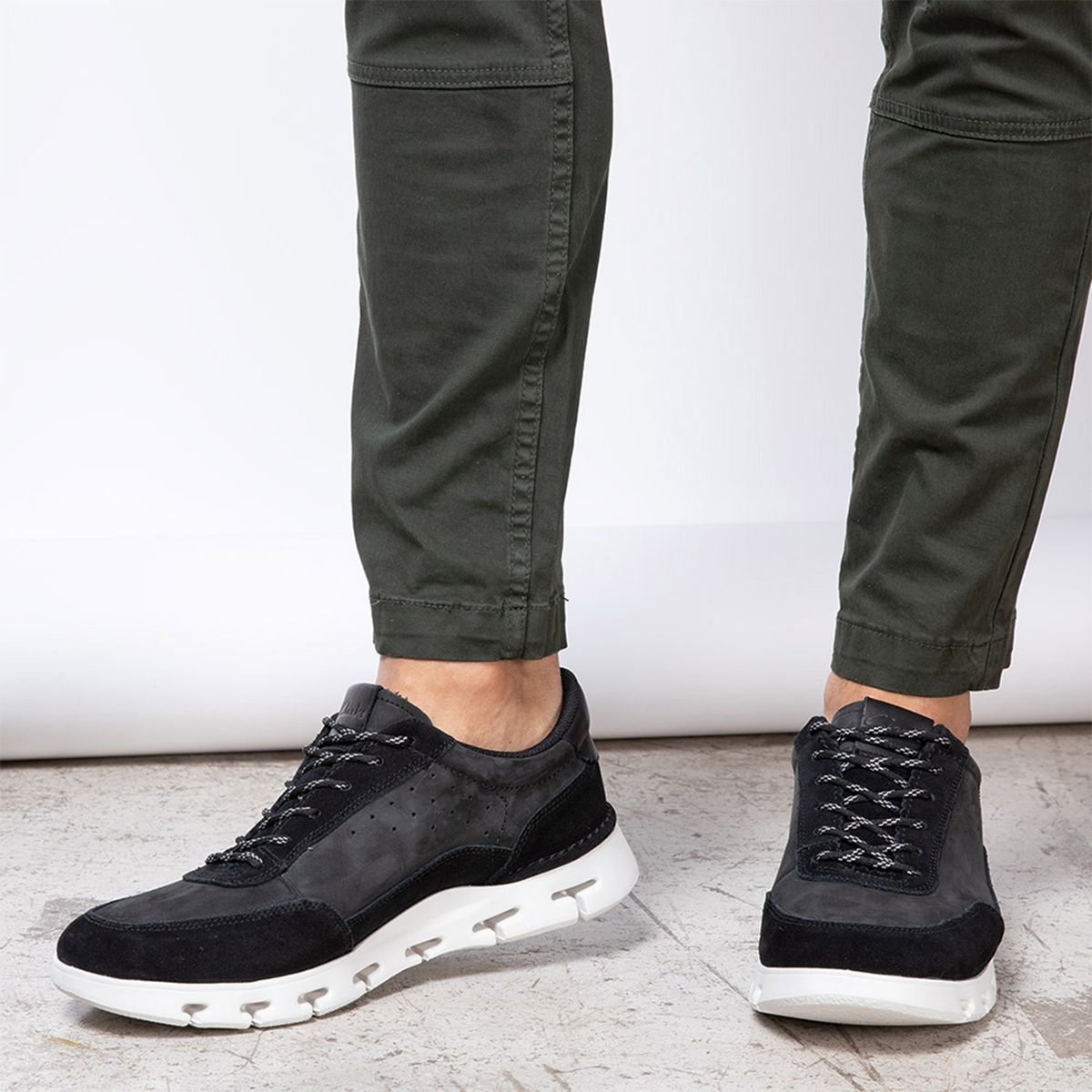 CLARKS - Zapatilla Urbana Hombre Cuero Negro Clarks