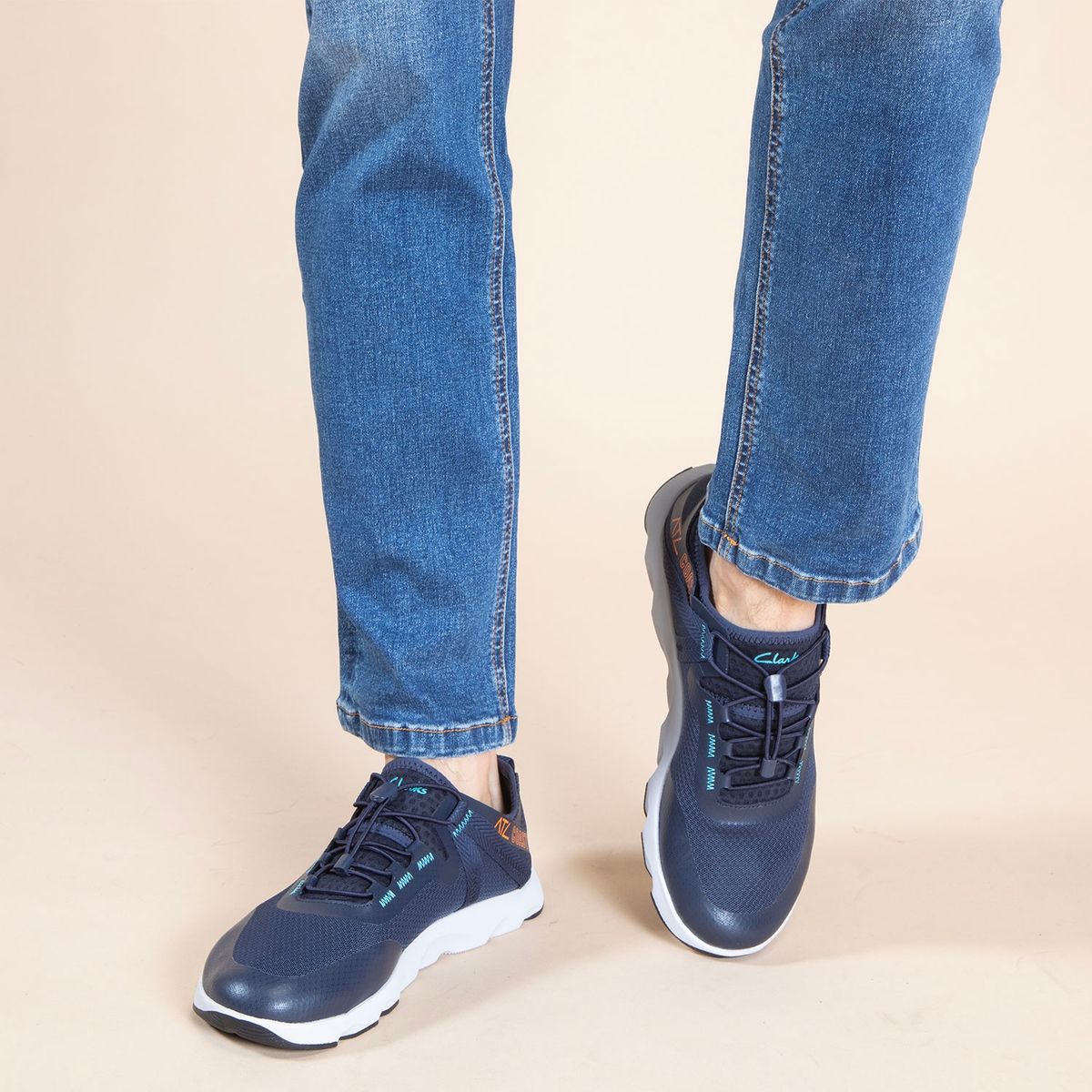 CLARKS - Zapatilla Urbana Hombre Azul Clarks