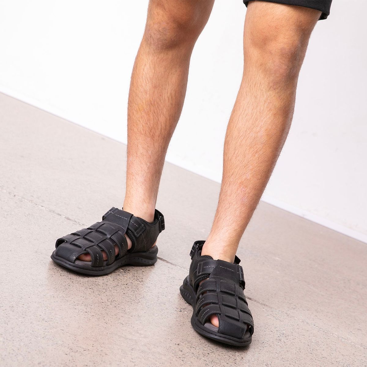 CLARKS - Sandalia Hombre Cuero Negro Clarks