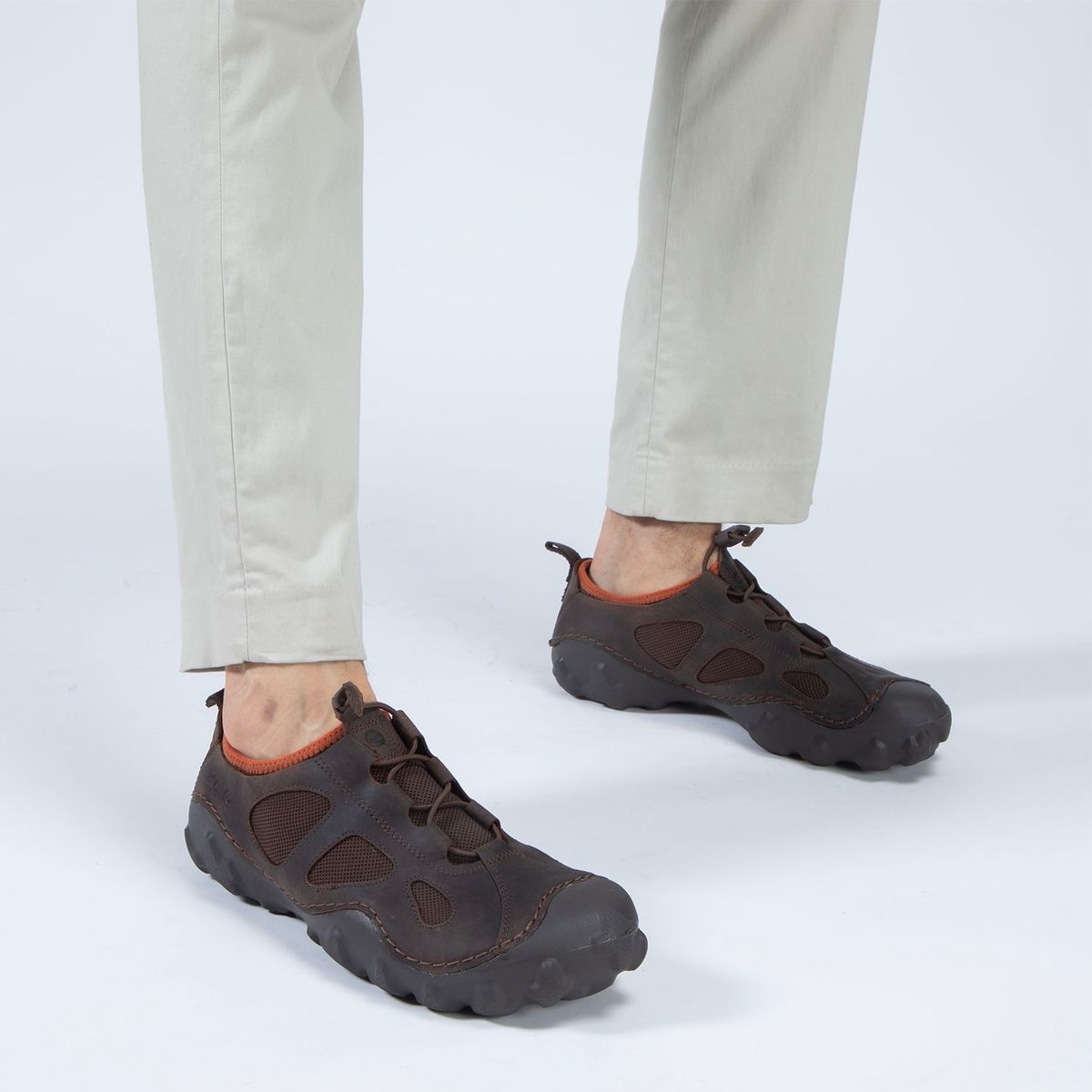 CLARKS - Zapatilla Urbana Hombre Café Clarks
