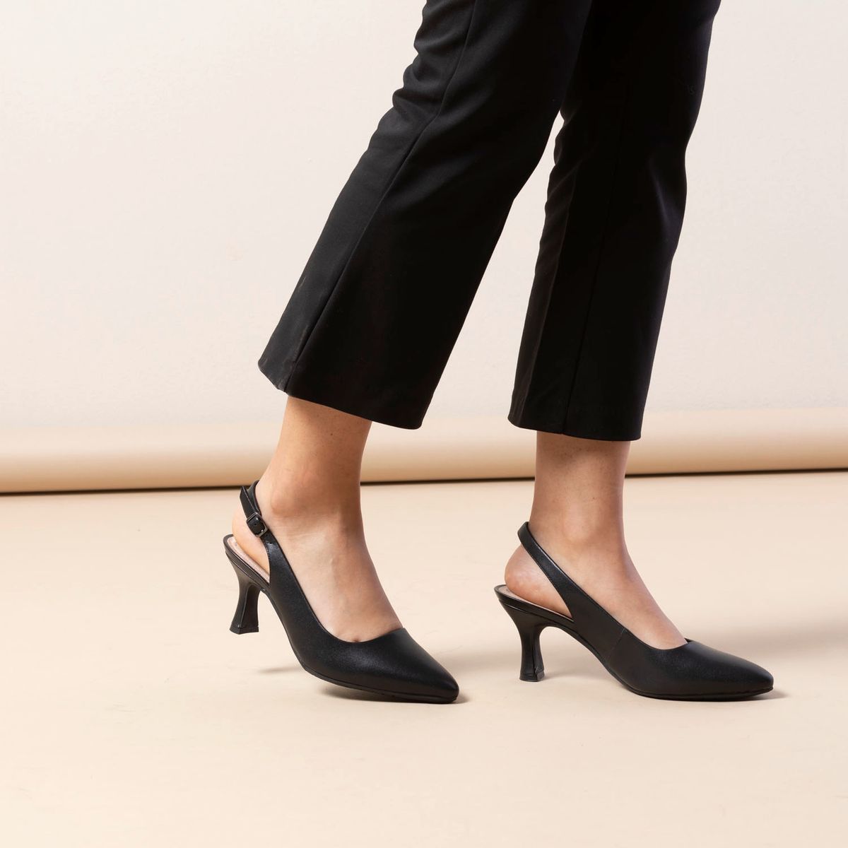 CLARKS - Zapato Formal Mujer Cuero Negro Clarks