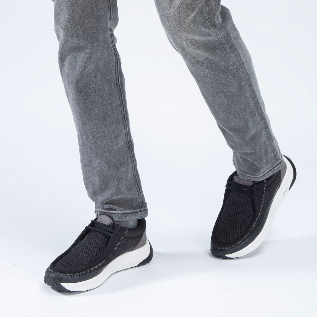 CLARKS - Zapatilla Urbana Hombre Negro Clarks