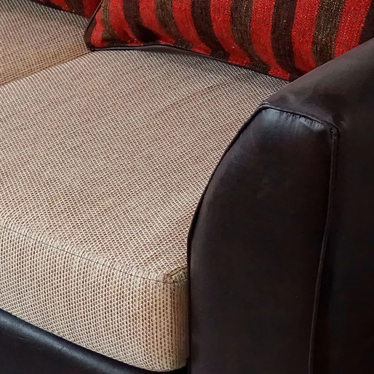 COMERCIALIZADORA ELEGANT DETAIL - Living Valentino 2+1+1 T/Pu Comercializadora Elegant Detail