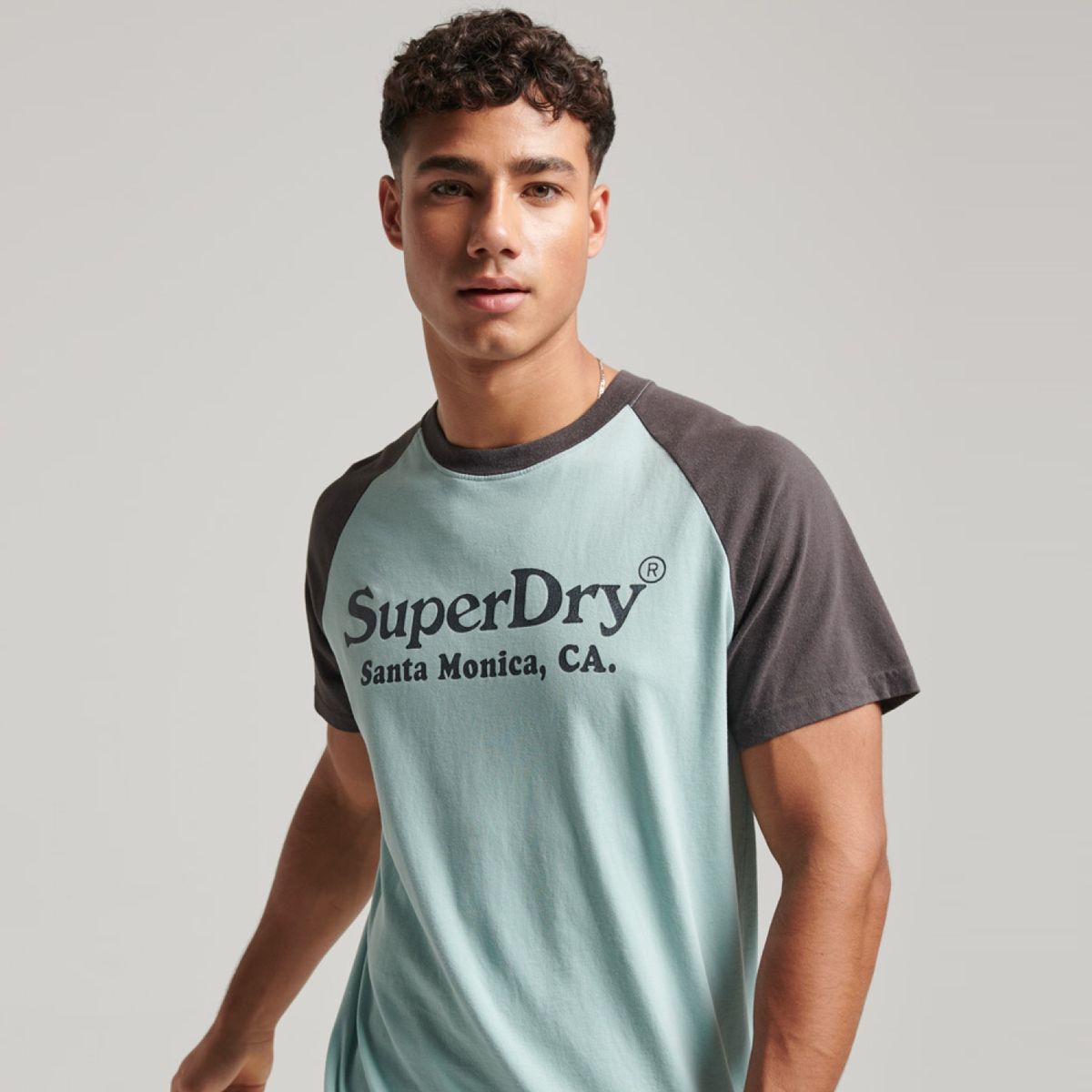 SUPERDRY - Polera Manga Corta Algodón Hombre Superdry