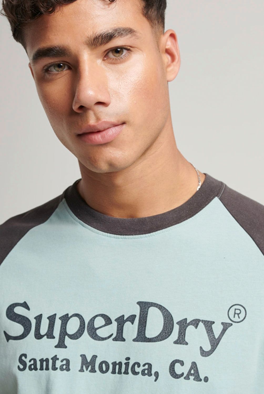SUPERDRY - Polera Manga Corta Algodón Hombre Superdry