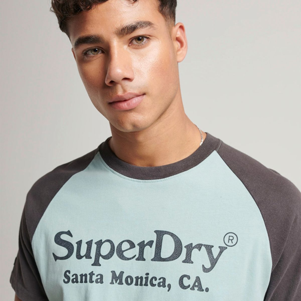 SUPERDRY - Polera Manga Corta Algodón Hombre Superdry