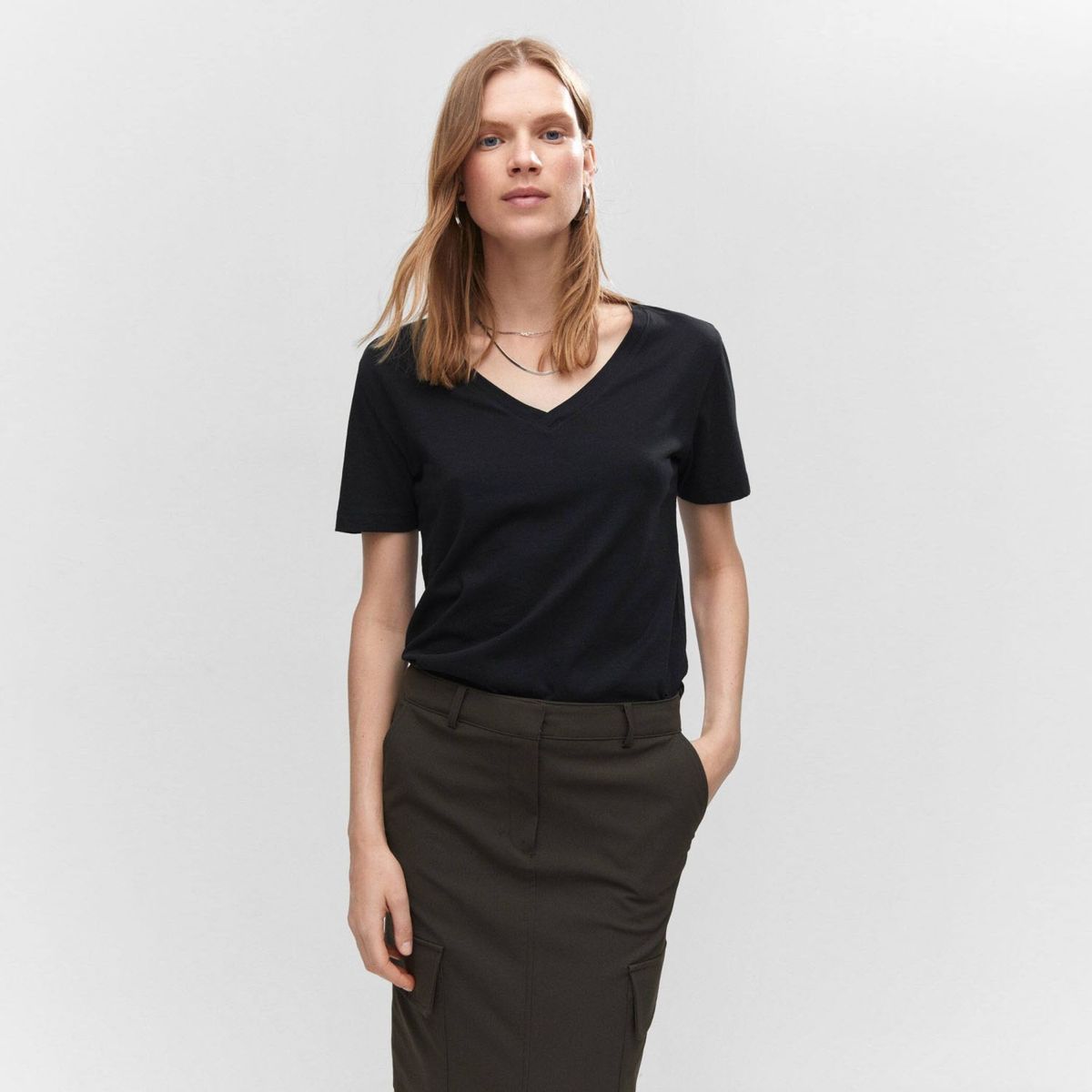 MANGO - Polera Algodón Cuello Pico Mujer Mango