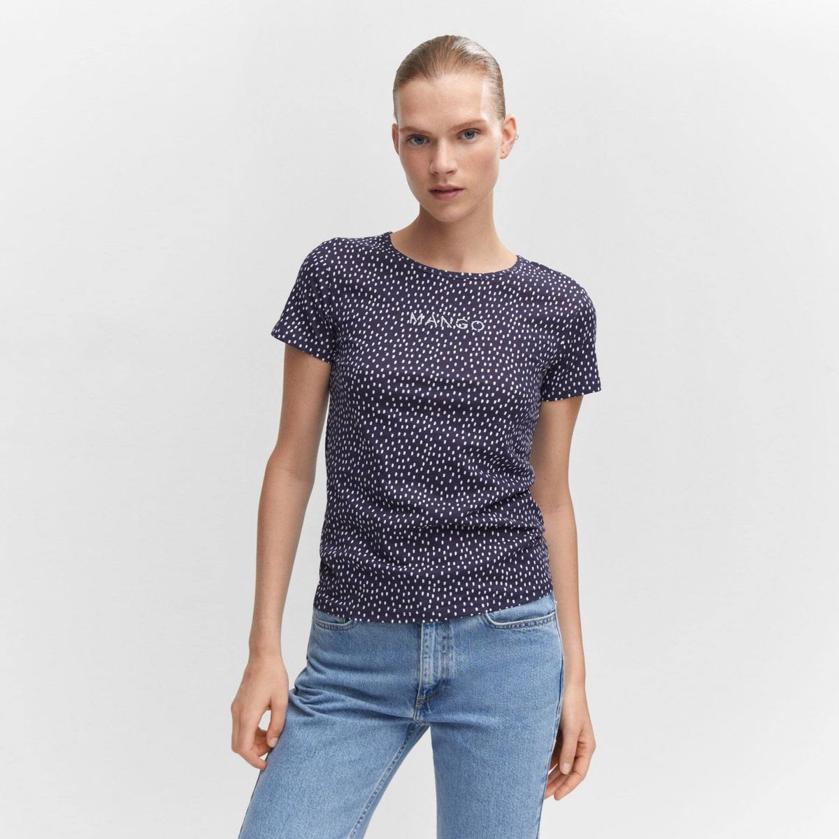 MANGO - Polera Estampada Logo Bordado Mujer Mango