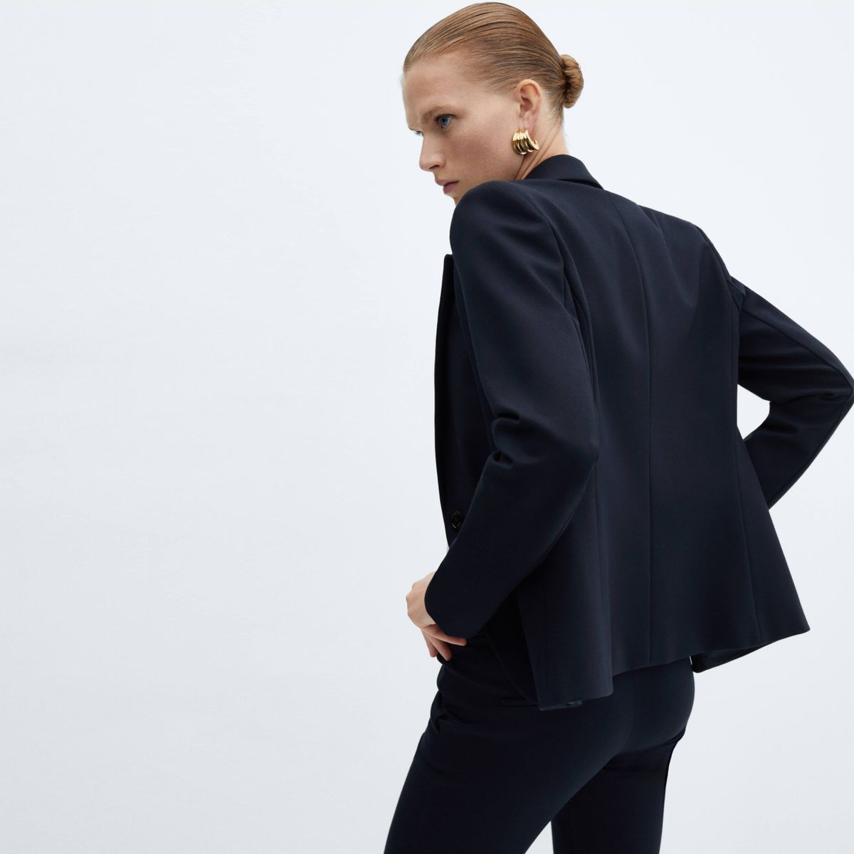 MANGO - Blazer Entallada Punto Roma Mujer Mango