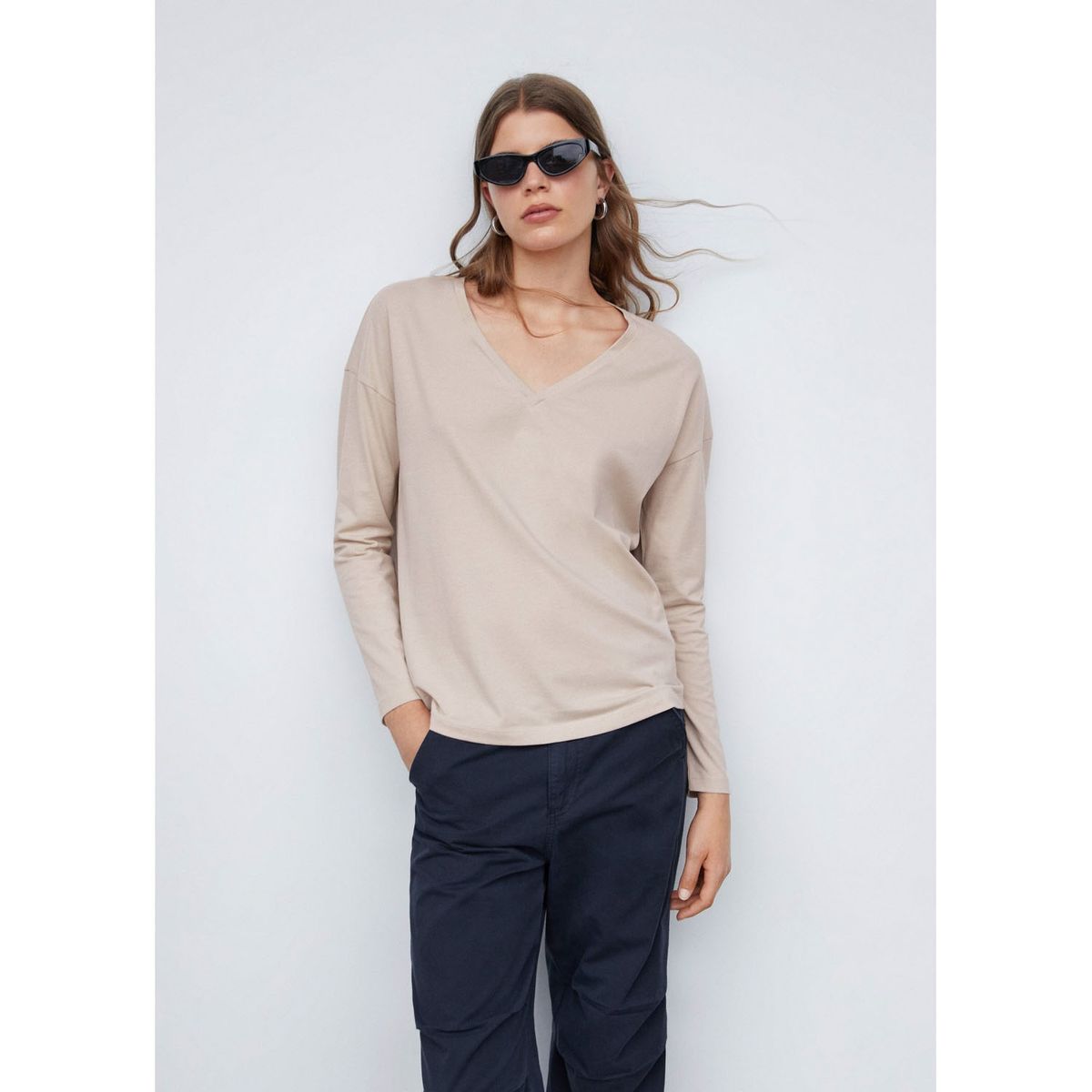 MANGO - Polera Algodón Cuello Pico Mujer Mango