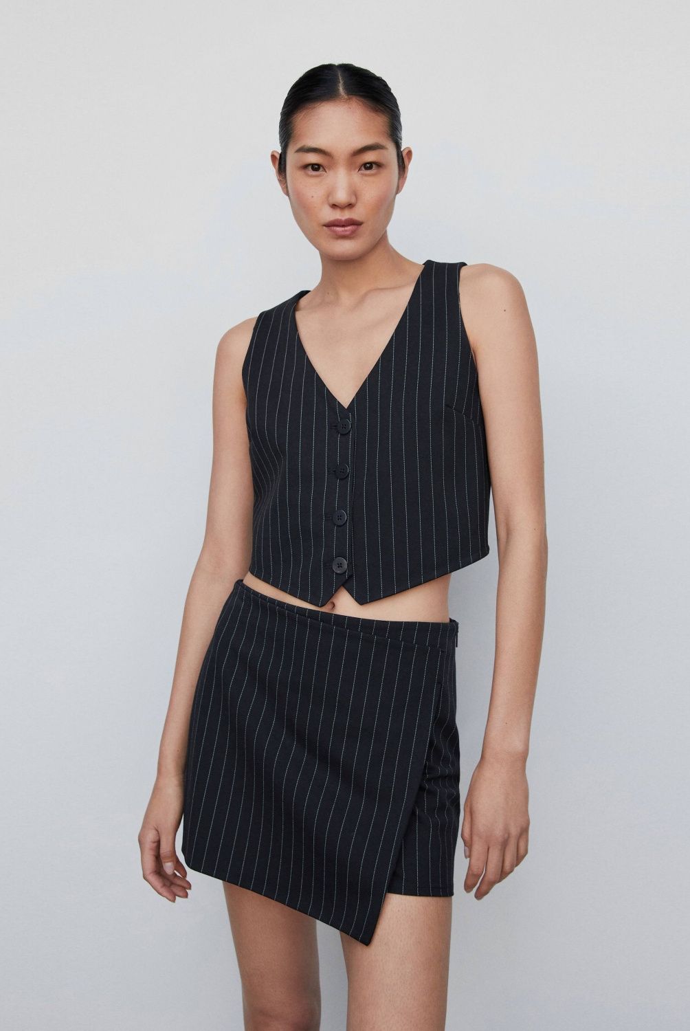 MANGO - Blazer Crop Botones Mujer Mango