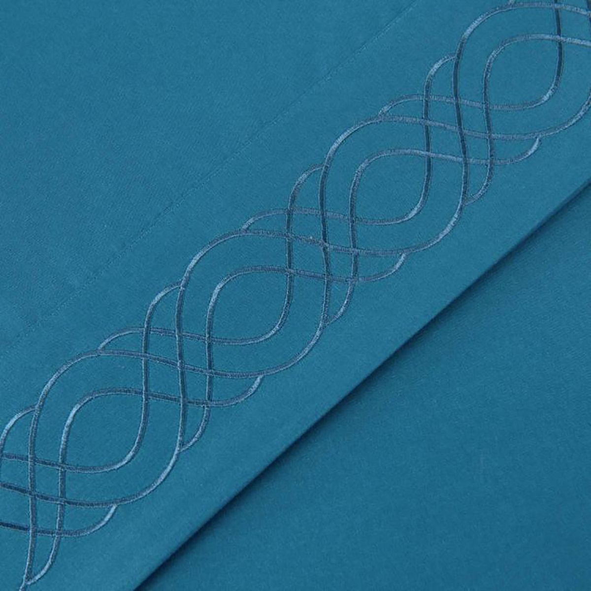 ILLUSIONS - Sábana Mf Bordada Midnight 1.5 Plazas Illusions