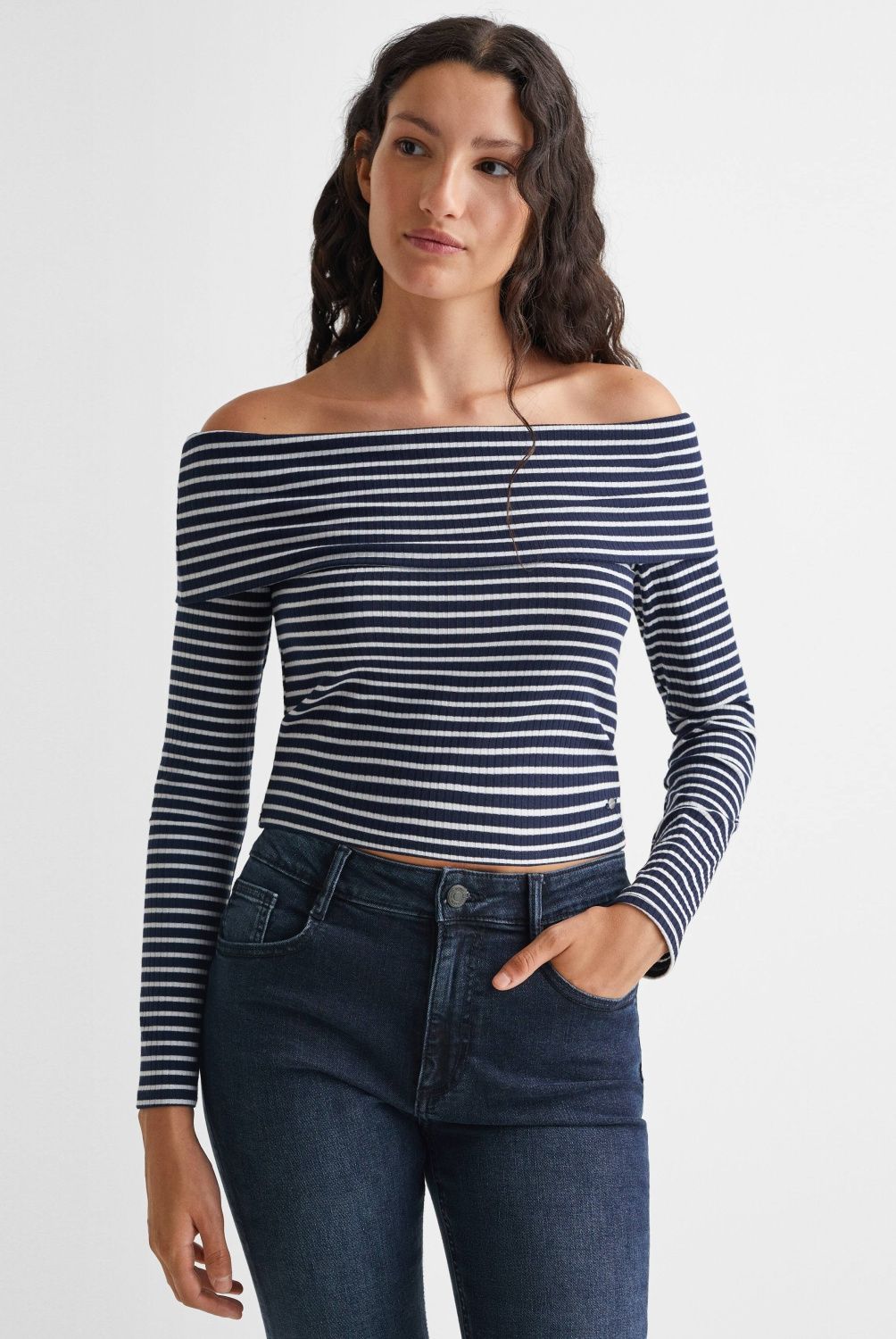 MANGO TEEN - Polera Crop Manga Larga Niña Mango Teen