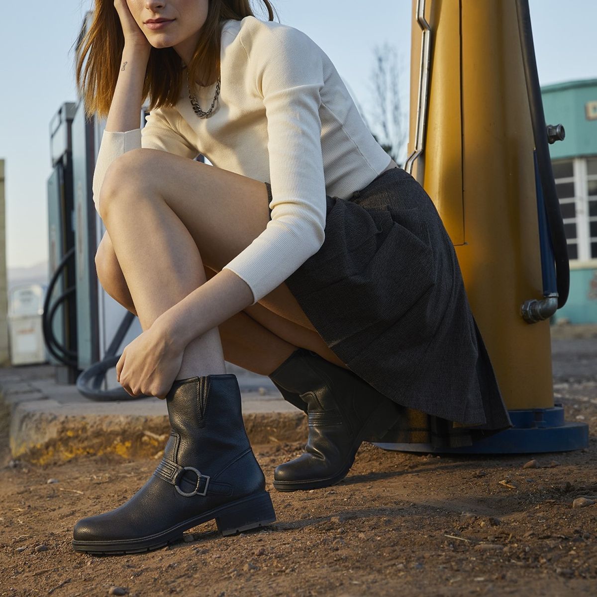 CLARKS - Botín Biker Mujer Cuero Negro Clarks