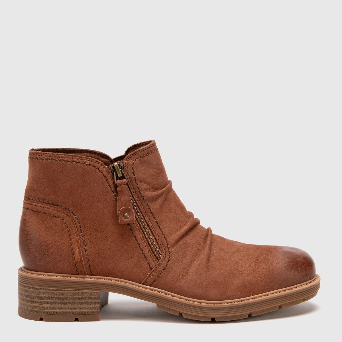 CLARKS - Botín Mujer Cuero Beige Clarks