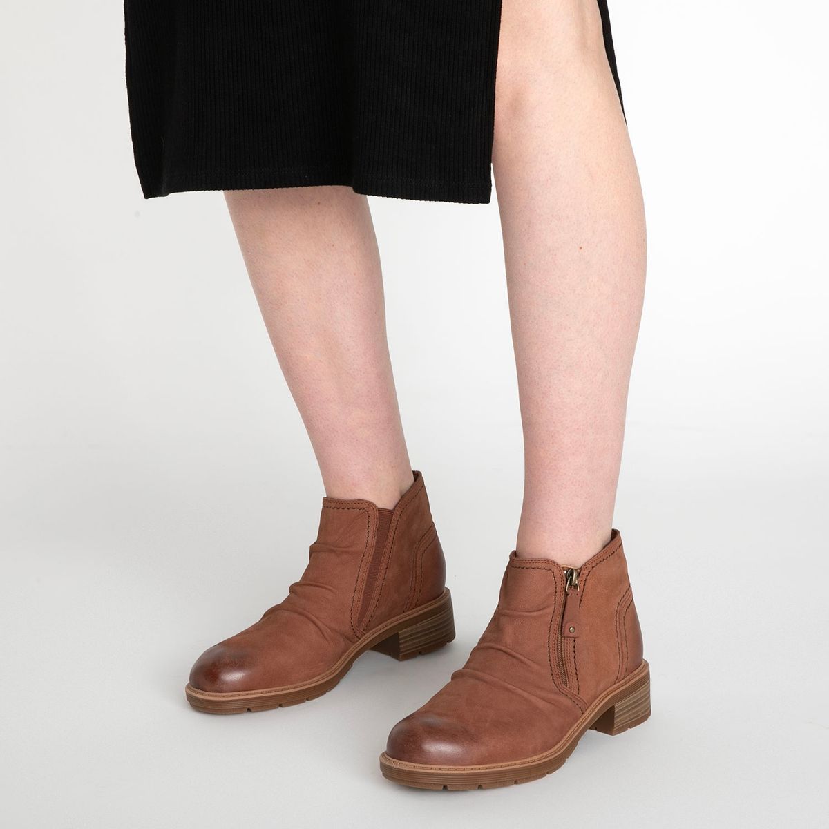 CLARKS - Botín Mujer Cuero Beige Clarks