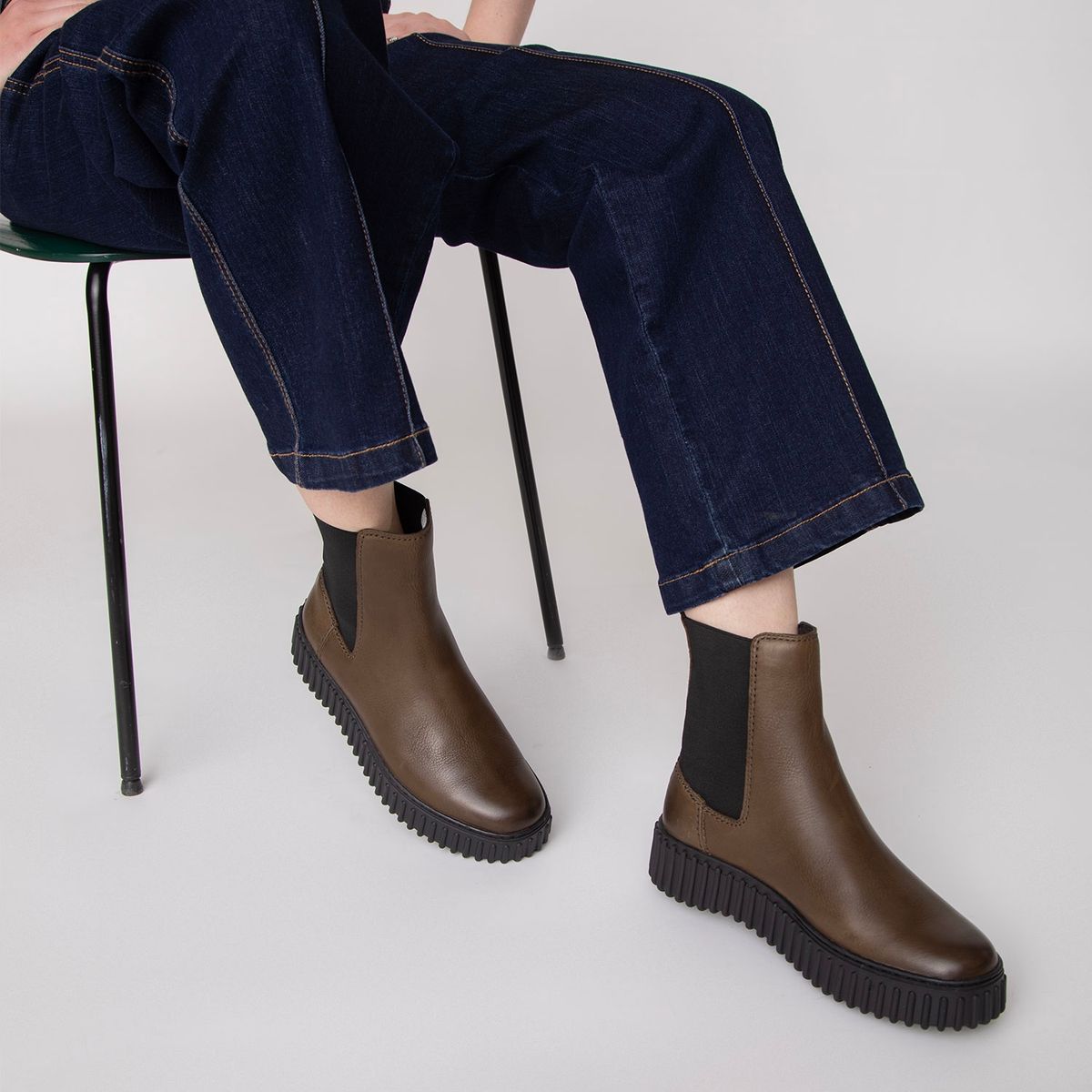 CLARKS - Botín Mujer Cuero Verde Clarks