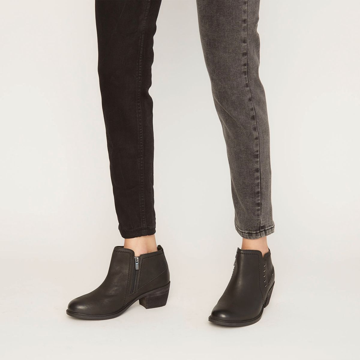 CLARKS - Botín Mujer Cuero Negro Clarks