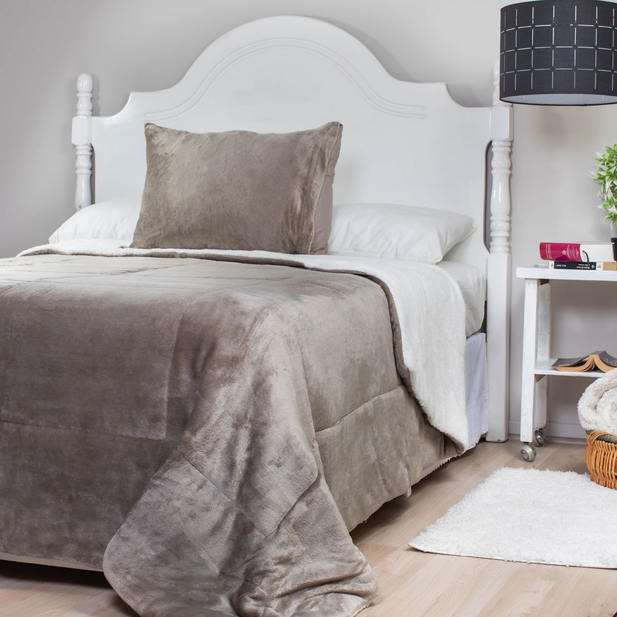 DORAL - Cubrecama Liso Sherpa Flanel Doral