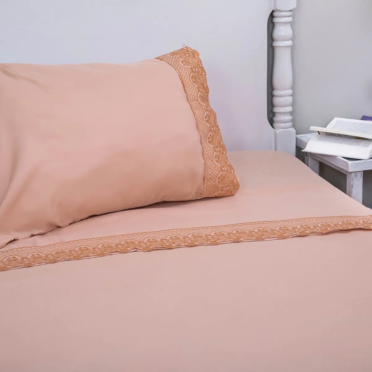 DORAL - Juego de Sábanas Santorini Bordado Doral