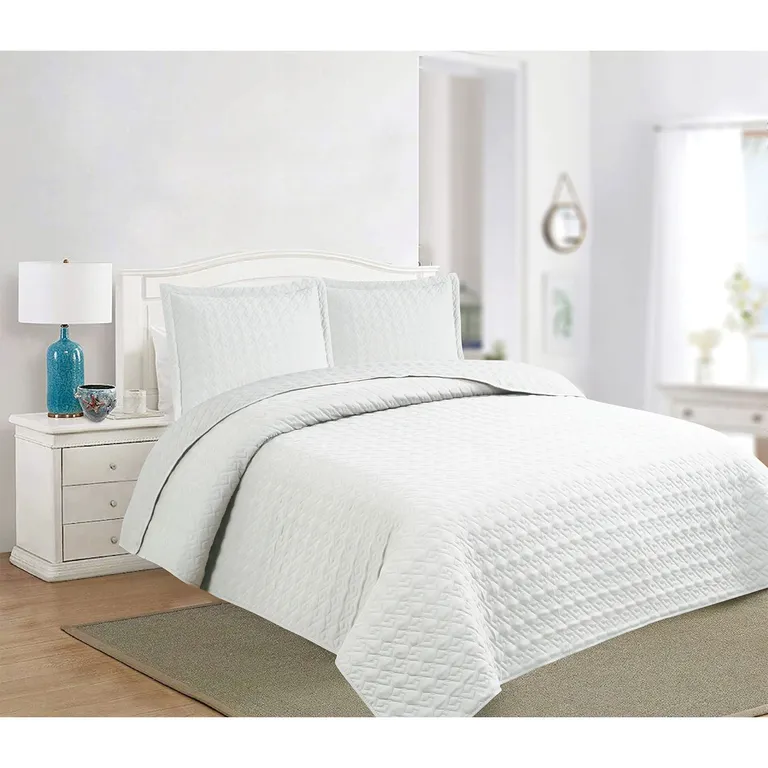 DORAL Quilt Vevelty