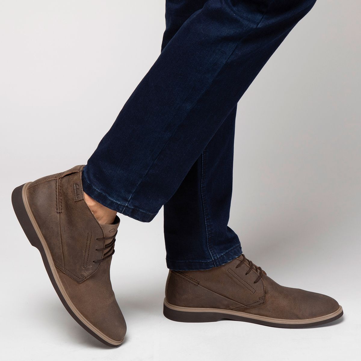 CLARKS - Botín Hombre Cuero Café Clarks