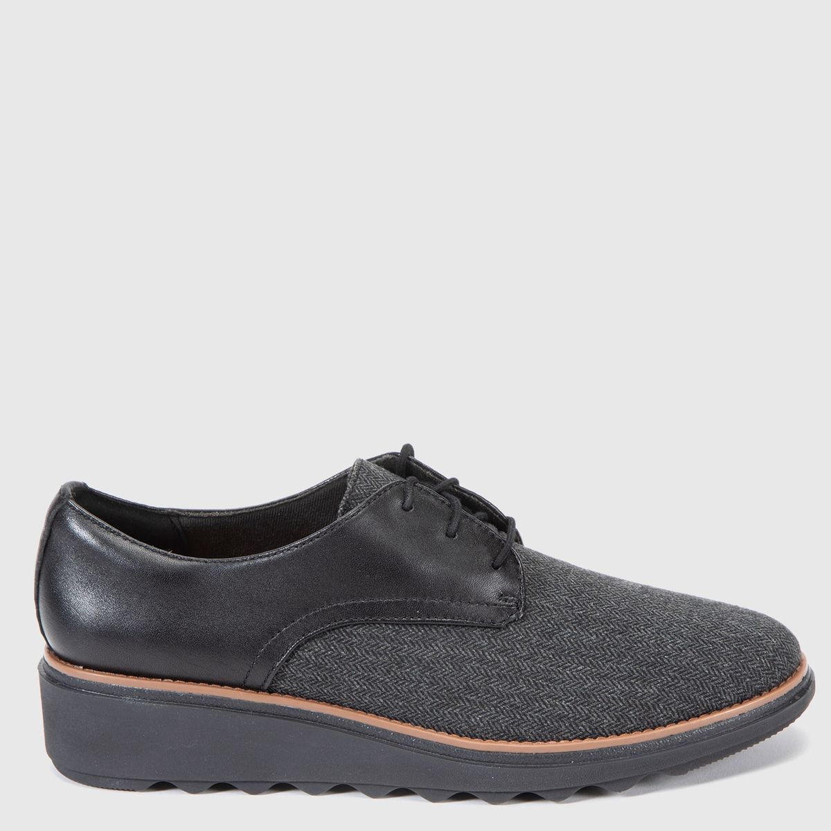 CLARKS - Mocasín Mujer Cuero Negro Clarks