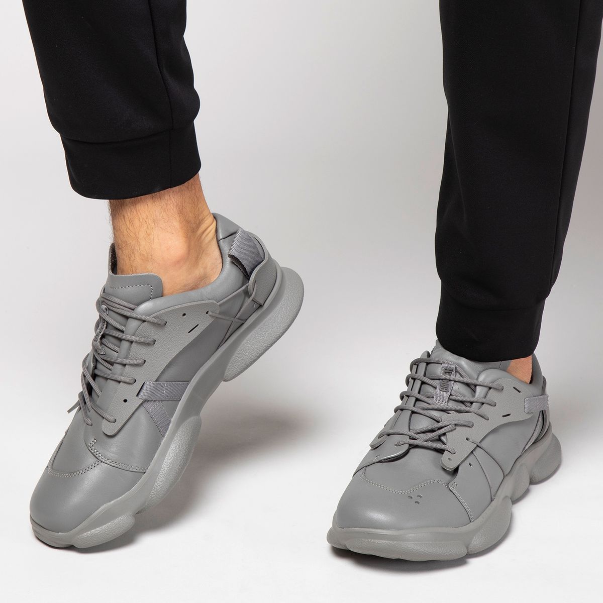 CAMPER - Zapatilla Urbana Hombre Cuero Gris Camper