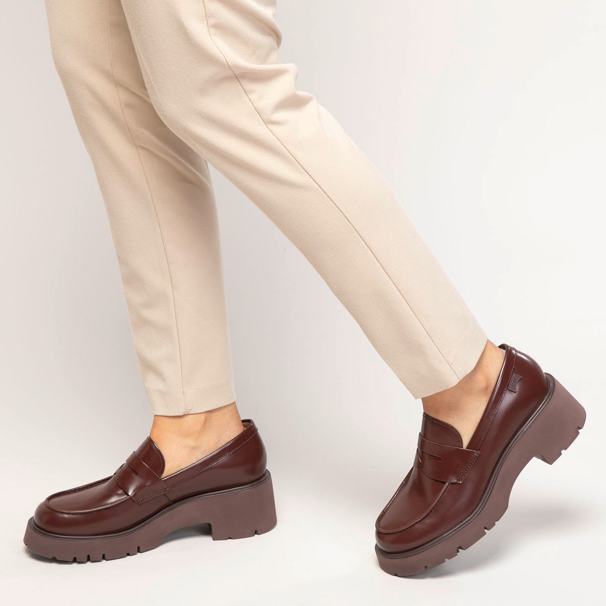 CAMPER - Mocasín Mujer Cuero Rojo Camper