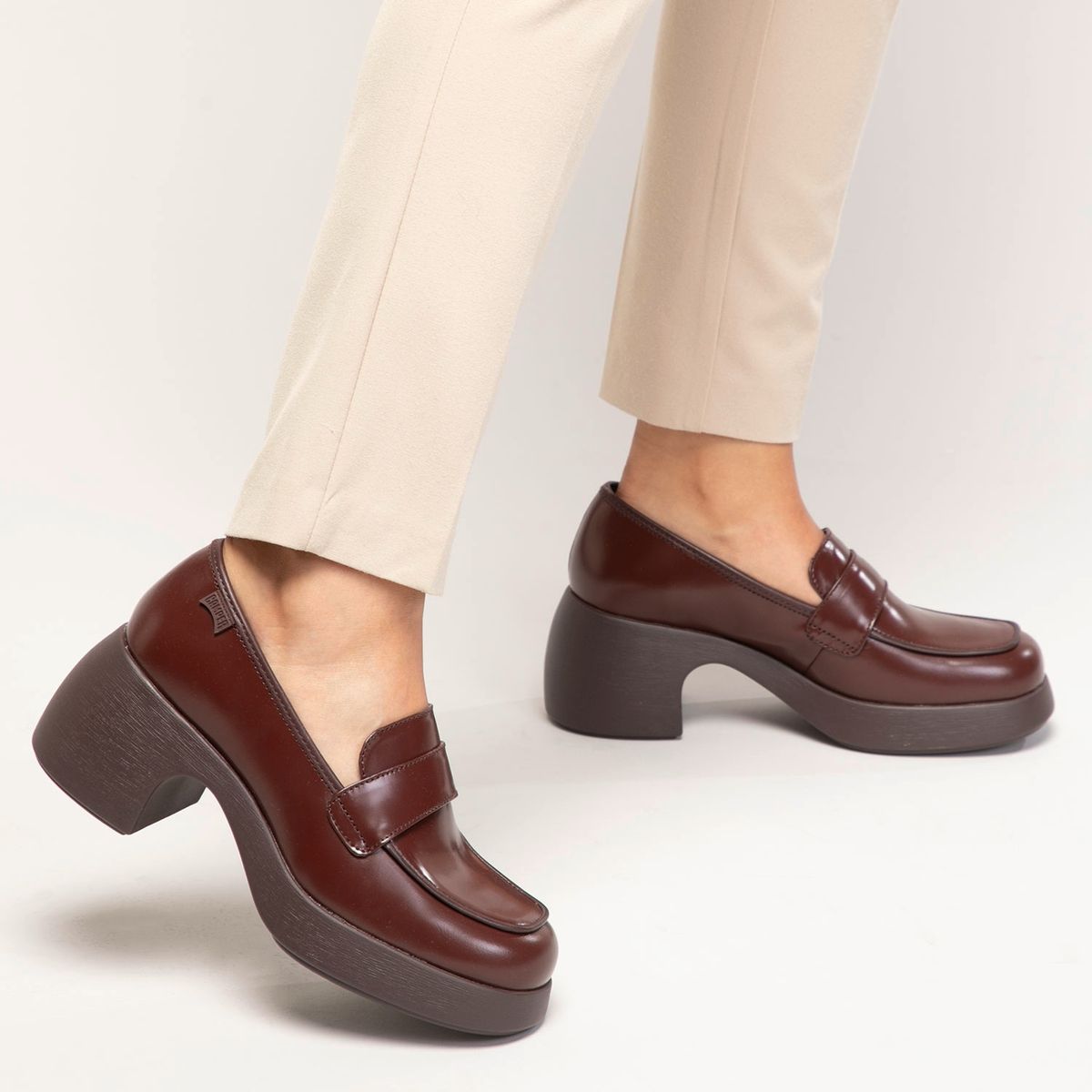 CAMPER - Mocasín Mujer Cuero Rojo Camper