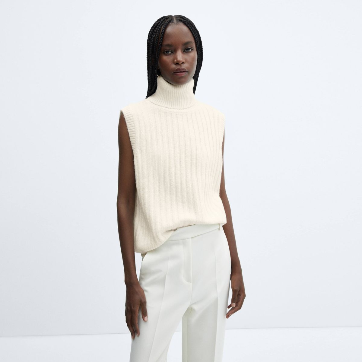 MANGO - Chaleco Canalé Cuello Alto Mujer Mango