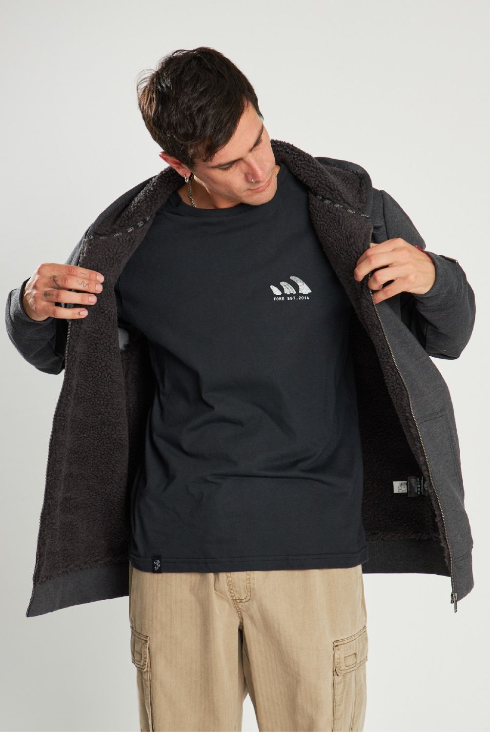 TOKE - Polerón Full Zipper Regular Hombre Toke