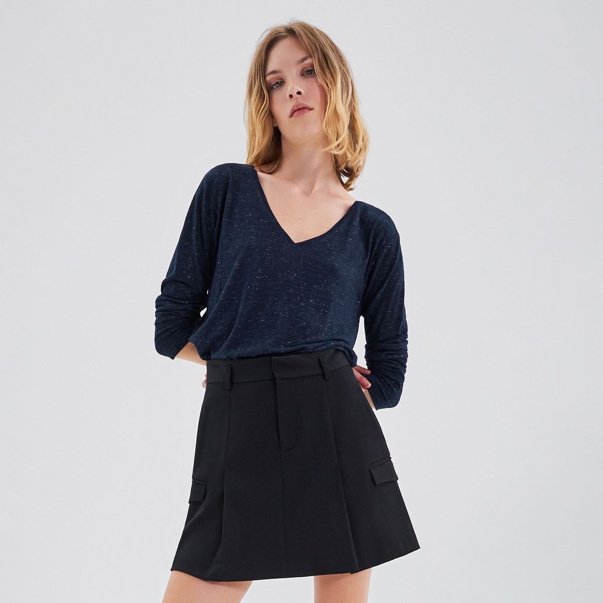 IKKS - Polera Manga Larga Detalle Tachas Mujer IKKS