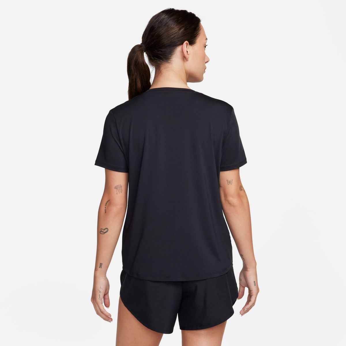 NIKE - Polera Manga Corta Regular Fit Mujer Nike