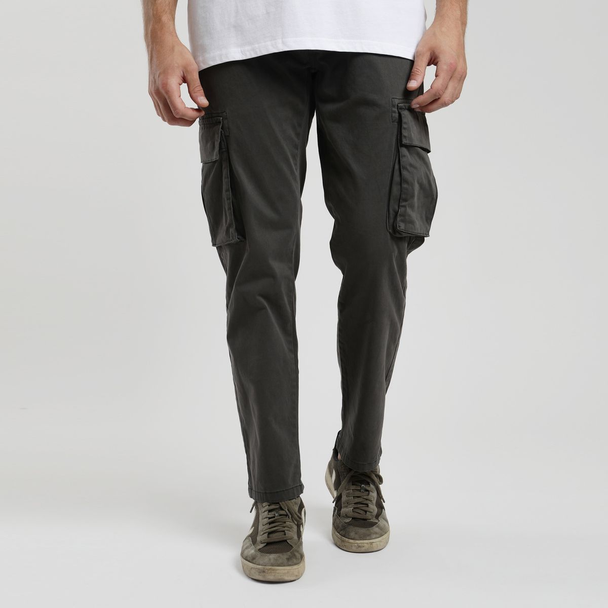 FROENS - Pantalón Cargo Regular Fit Hombre Froens