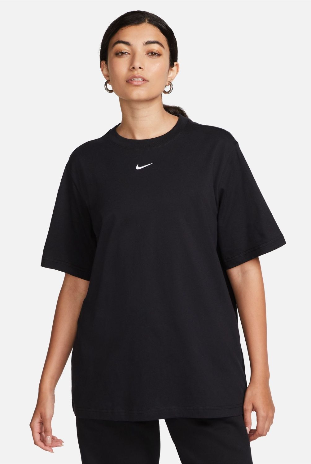 NIKE - Polera Manga Corta Oversize Fit Mujer Nike