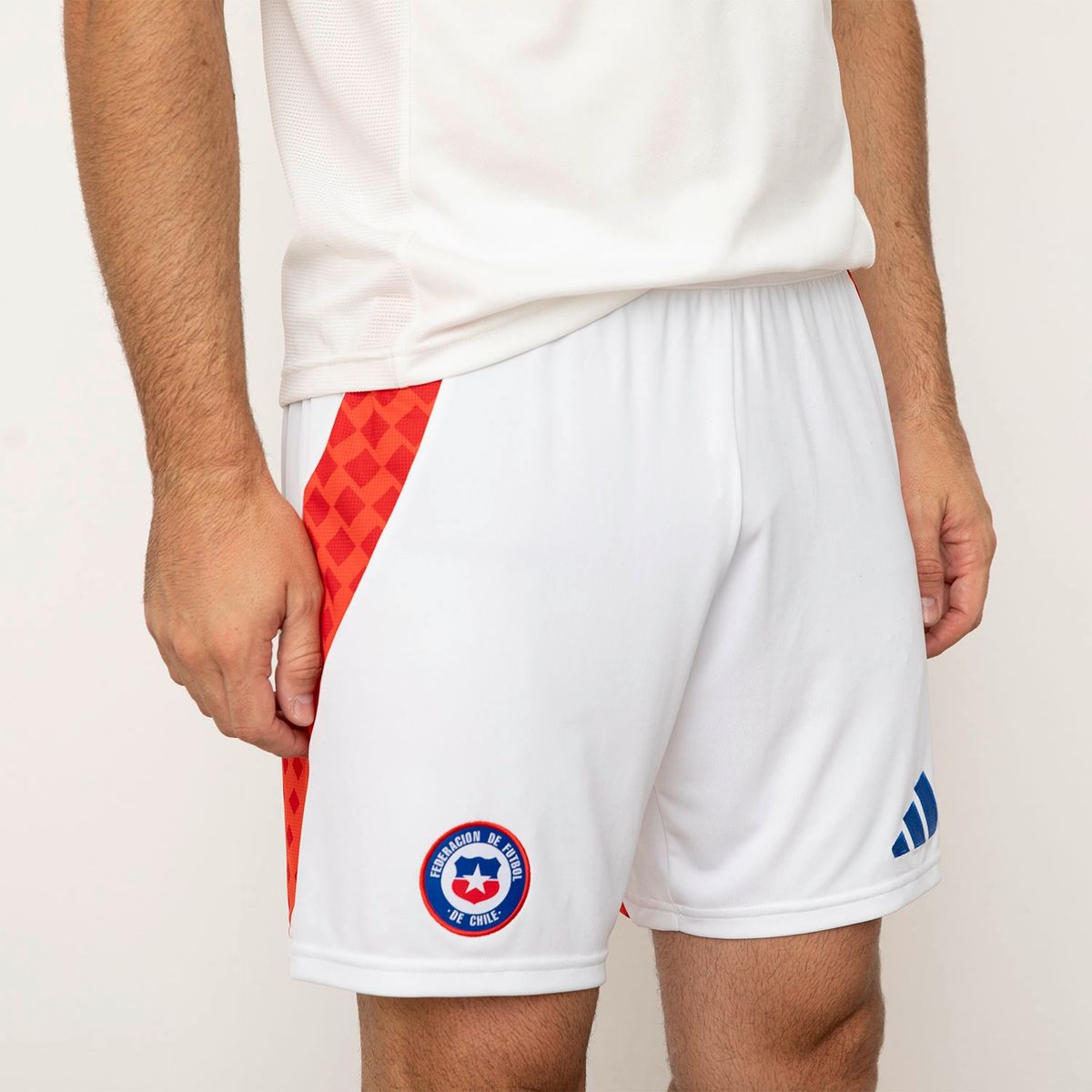 ADIDAS - Short Selección Chilena Hombre Visita Adidas