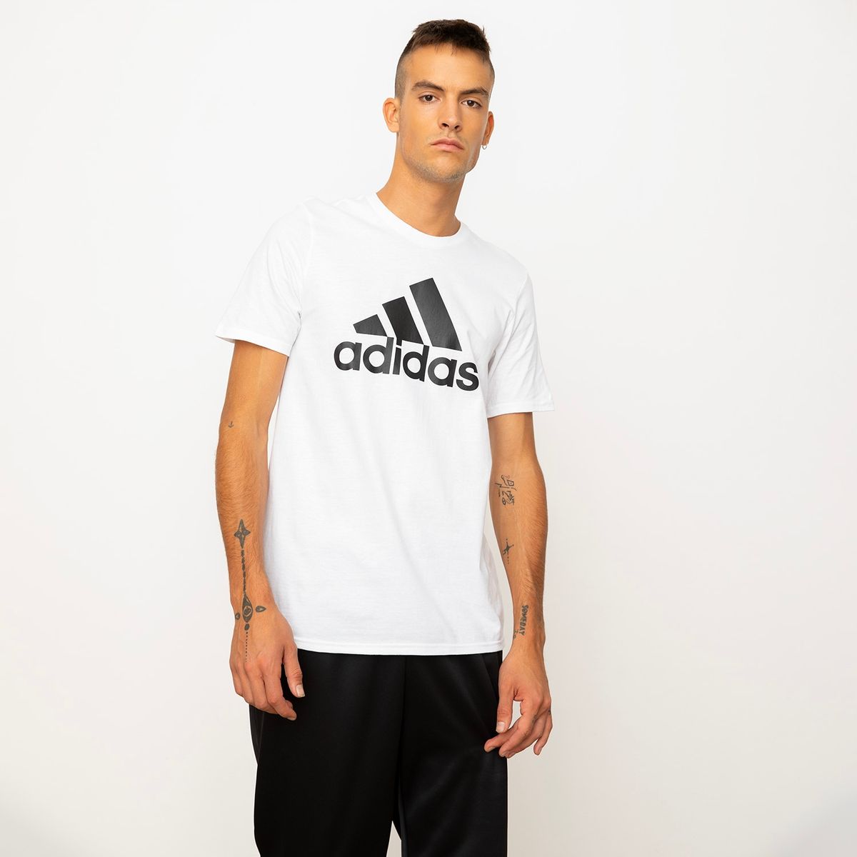ADIDAS - Polera Manga Corta Regular Fit Hombre Adidas