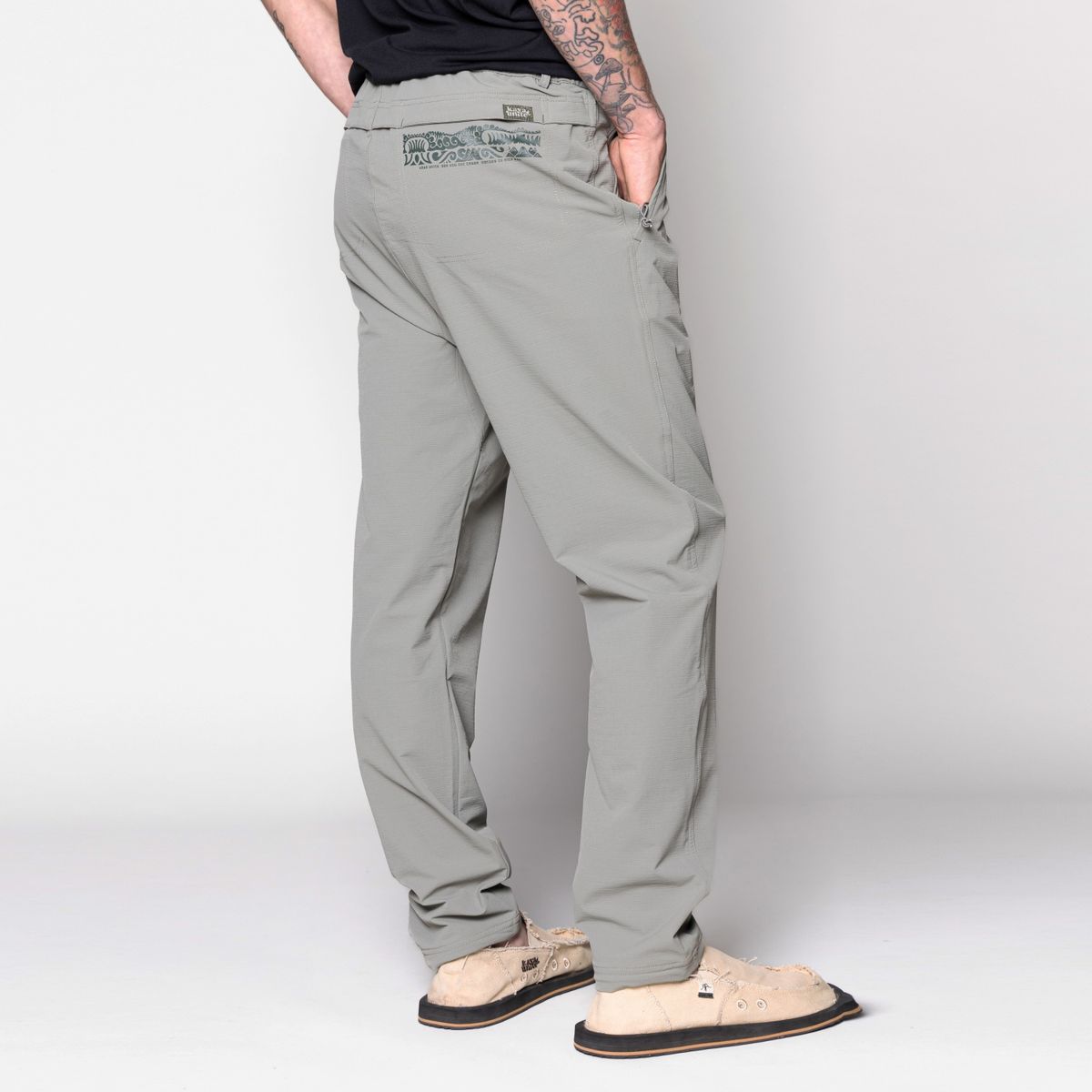KAYA UNITE - Pantalón Regular Fit Hombre Kaya Unite