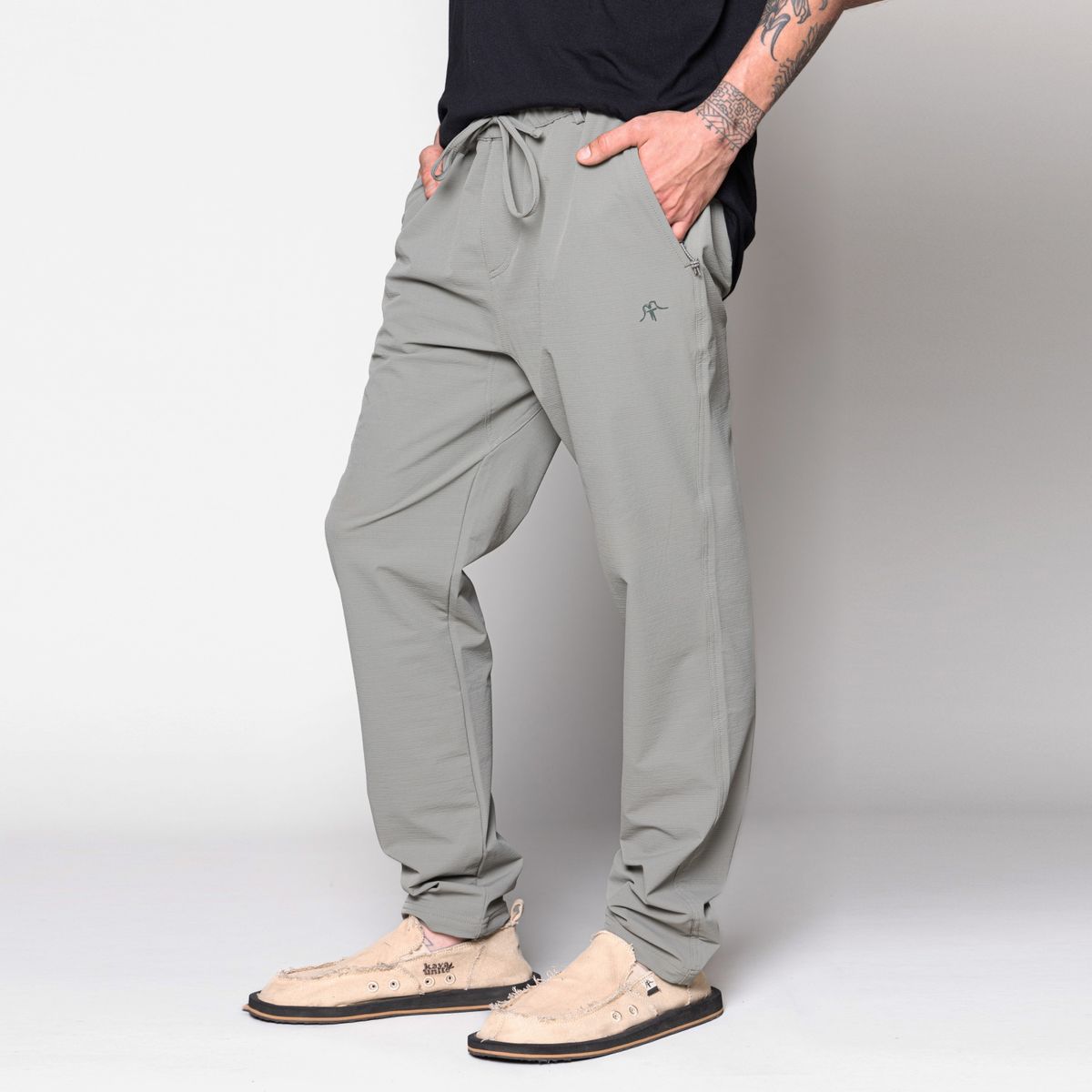 KAYA UNITE - Pantalón Regular Fit Hombre Kaya Unite