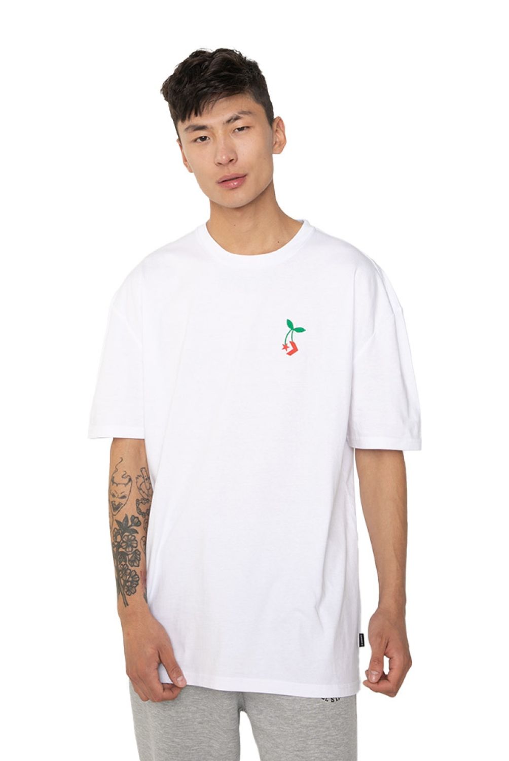 CONVERSE - Polera Manga Corta Oversize Fit Hombre Converse