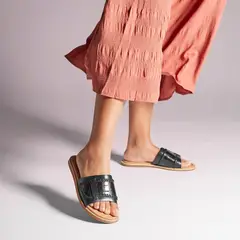 CLARKS - Sandalia Mujer Cuero Negro
