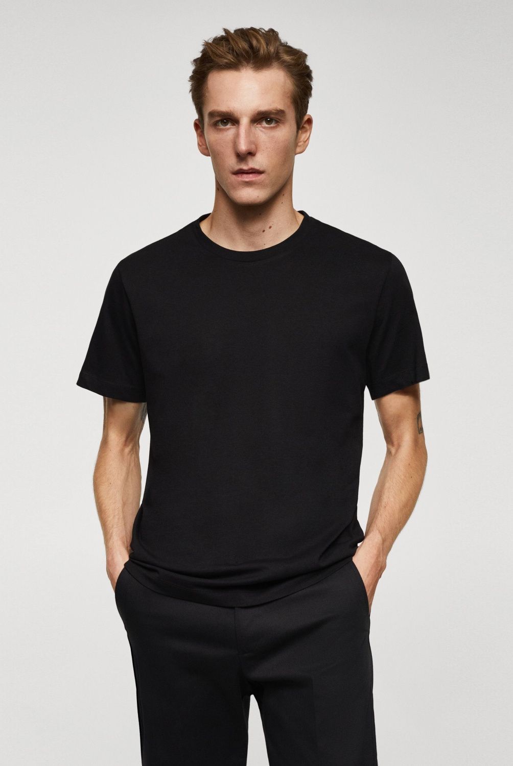 MANGO MAN - Polera Básica Algodón Strech Hombre Mango Man