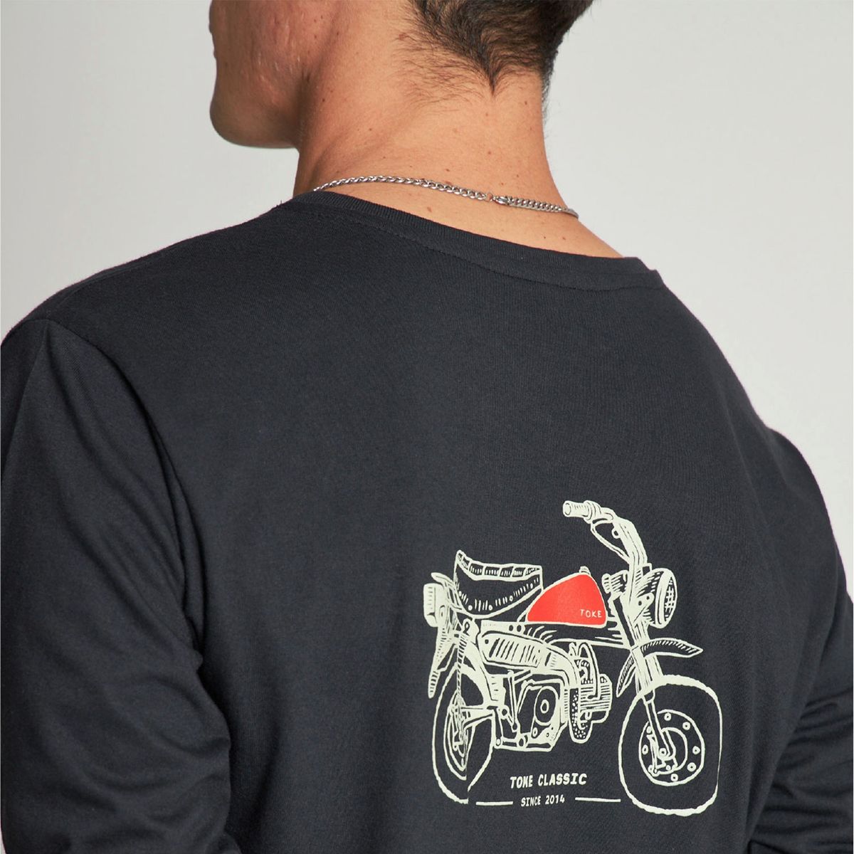 TOKE - Polera Manga Larga Relax Hombre Toke