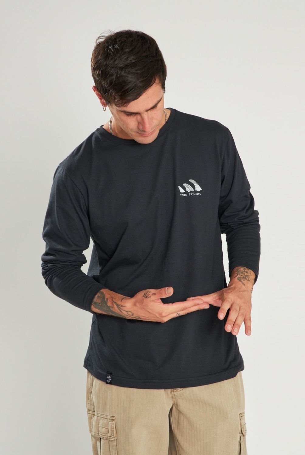 TOKE - Polera Manga Larga Relax Hombre Toke