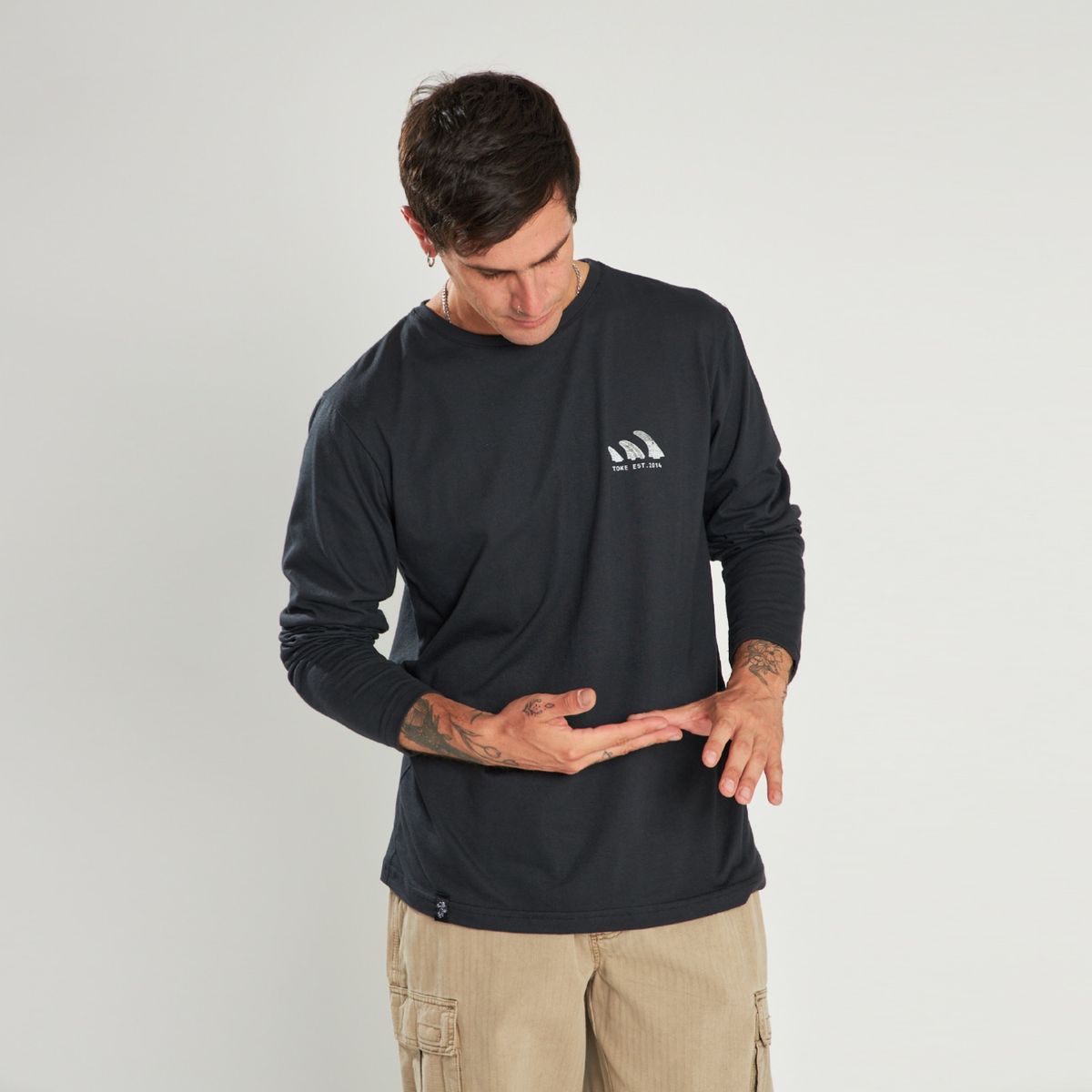 TOKE - Polera Manga Larga Relax Hombre Toke