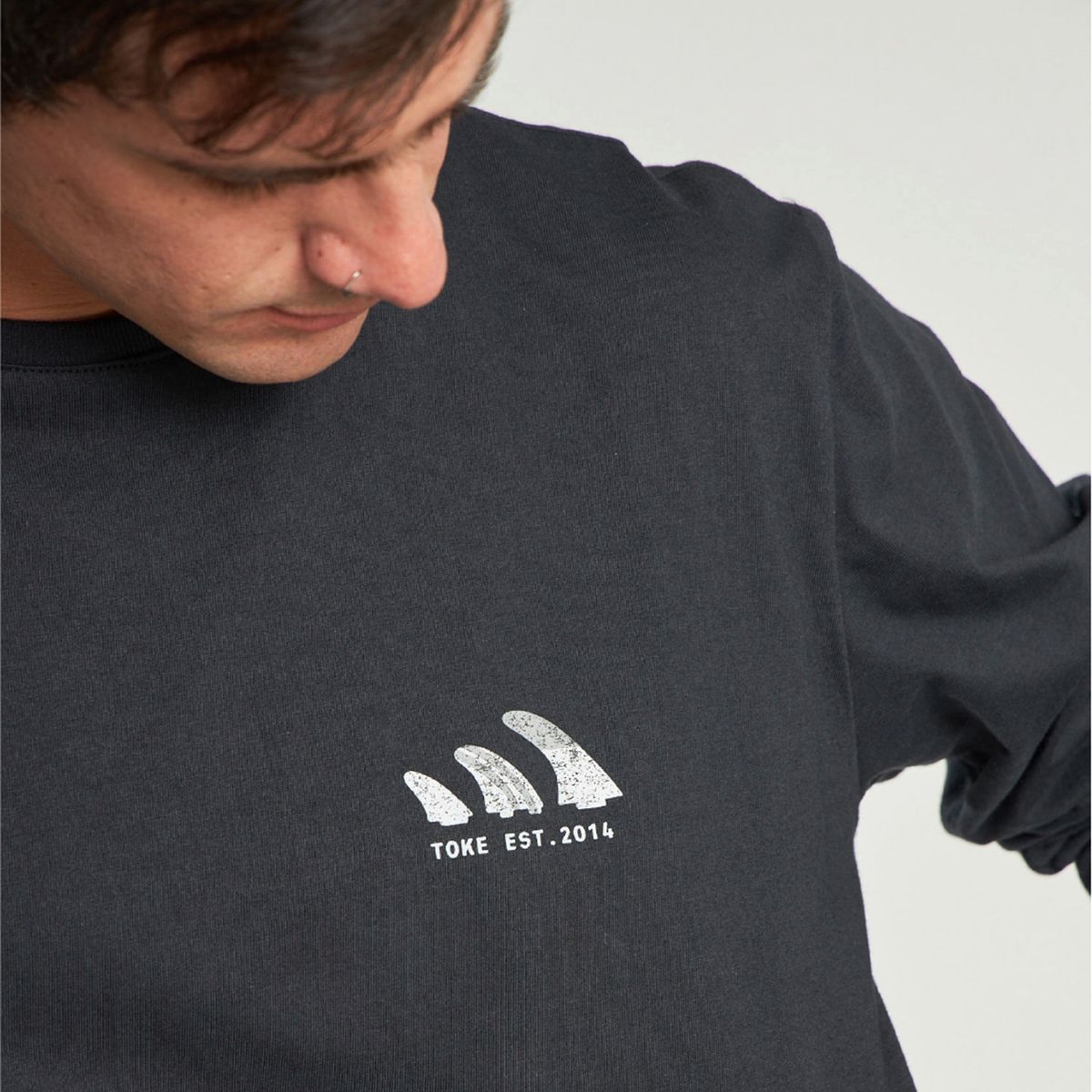 TOKE - Polera Manga Larga Relax Hombre Toke