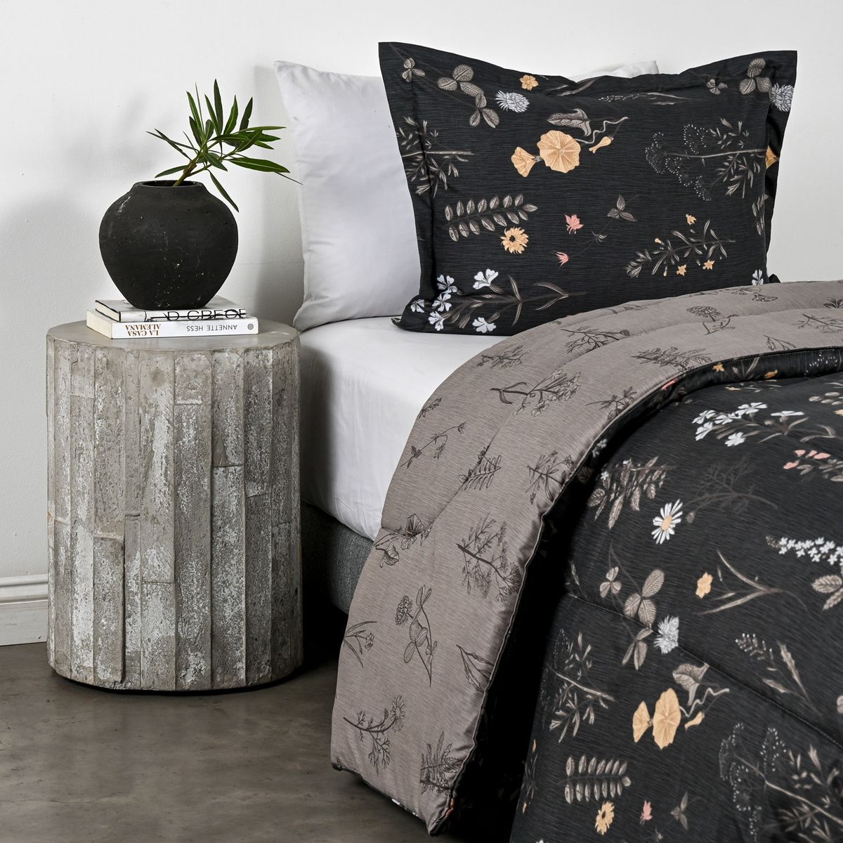 ELEMENTS & CO - Plumones Grassland Elements & Co