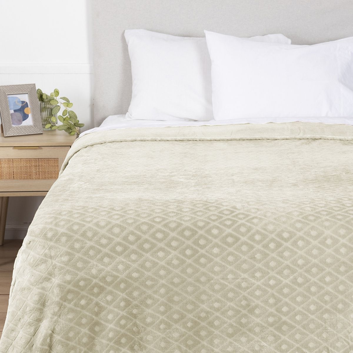 MASHINI - Frazada Coral Embossed Mashini