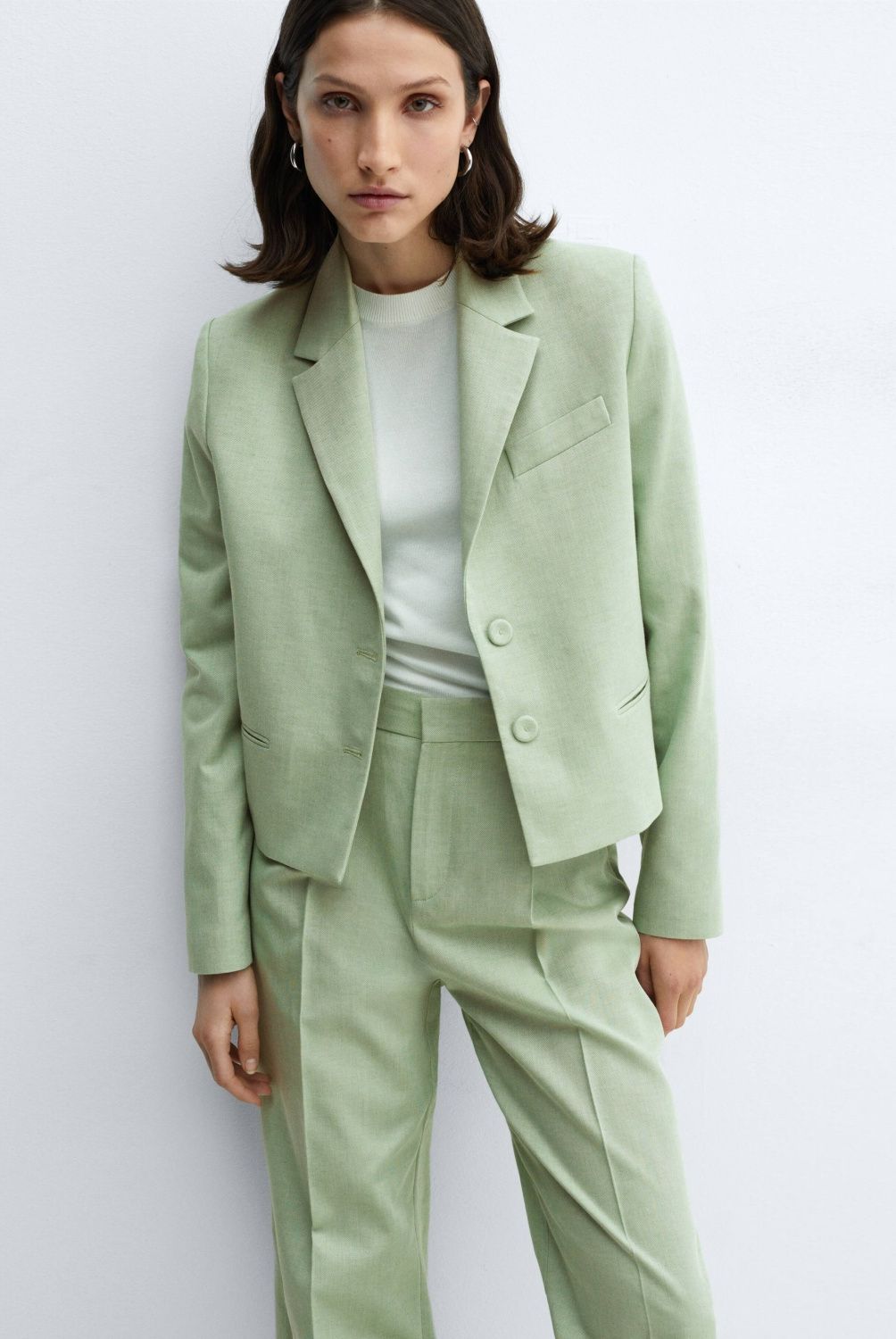 MANGO - Blazer Crop Botones Mujer Mango